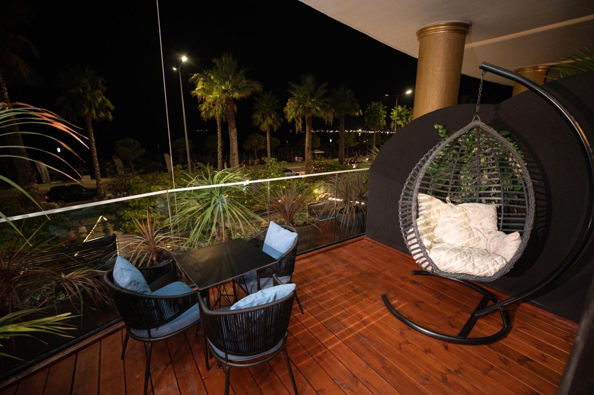 Mustafa Suites Vlorë Esterno foto