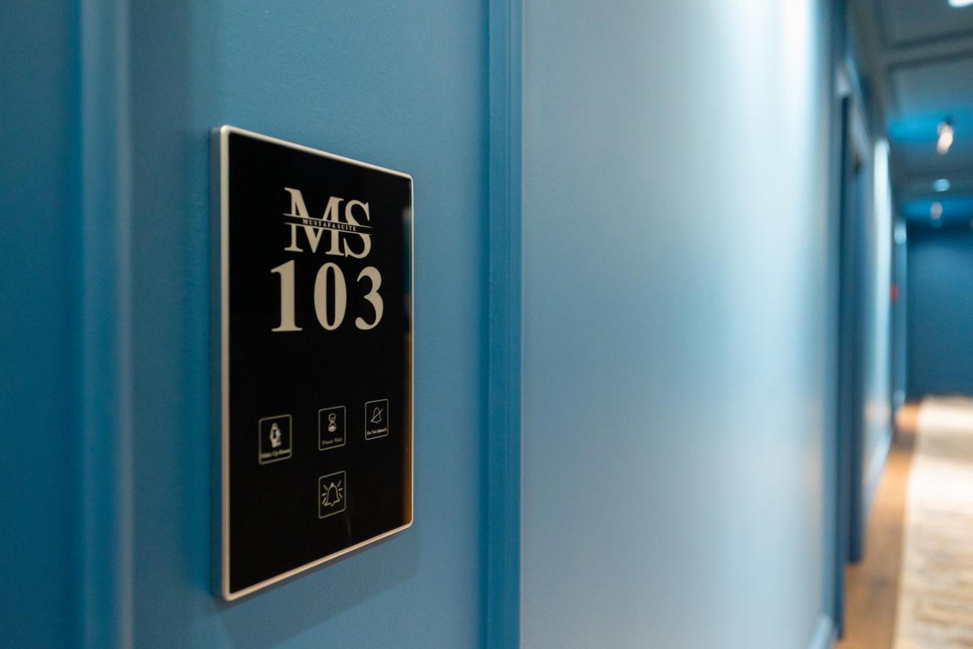 Mustafa Suites Vlorë Esterno foto