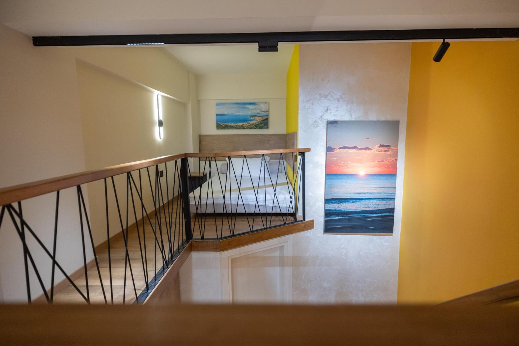 Mustafa Suites Vlorë Esterno foto
