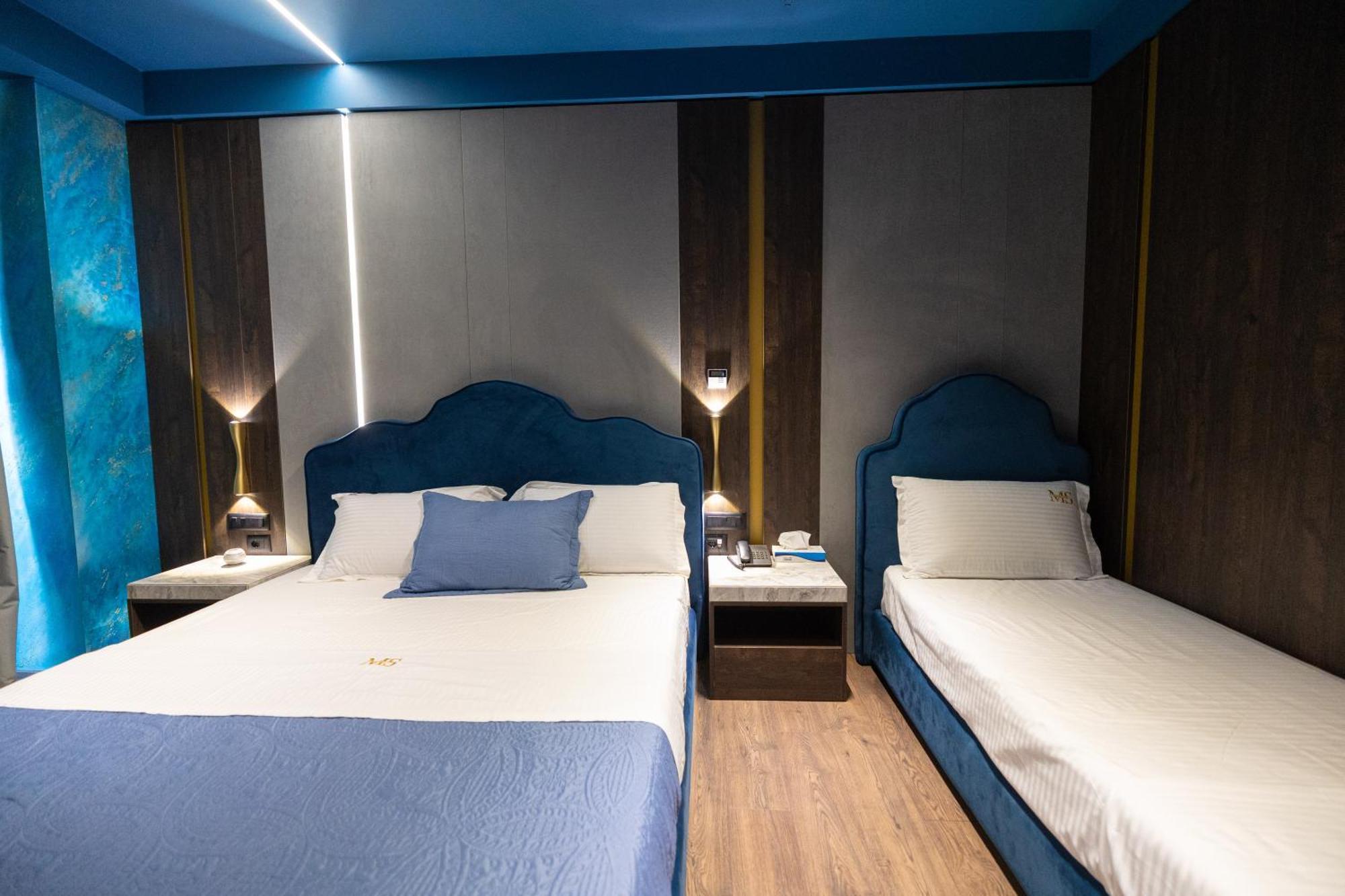 Mustafa Suites Vlorë Esterno foto